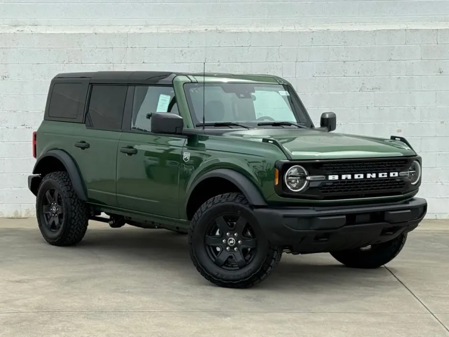 2025 Ford Bronco Big Bend photo 1
