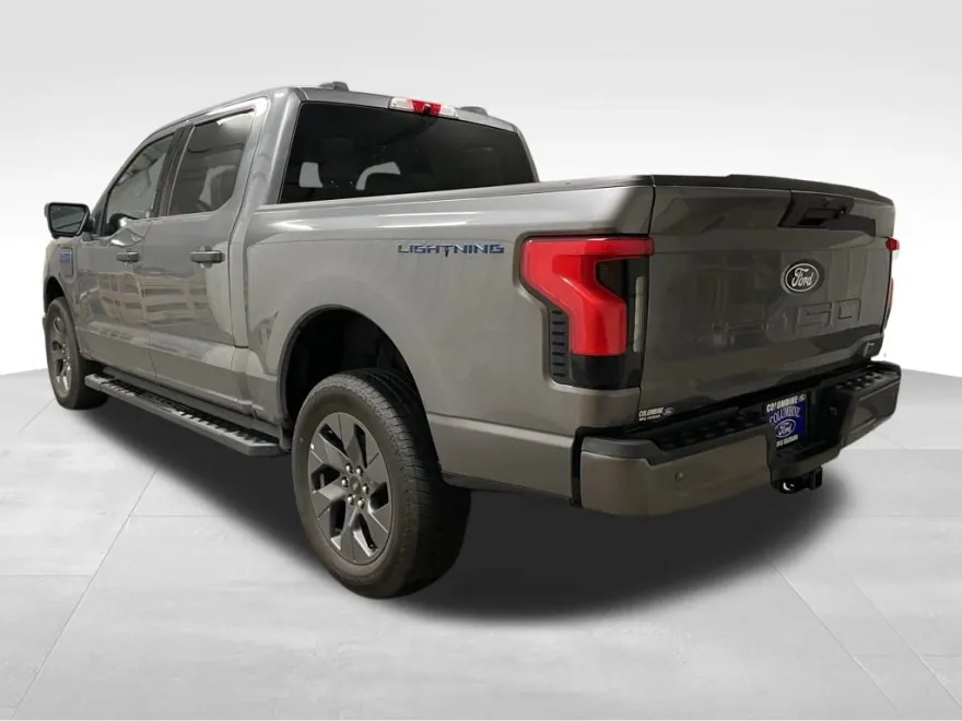 2024 Ford F-150 Lightning XLT photo 1