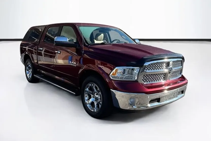 2016 Ram 1500 Laramie photo 1