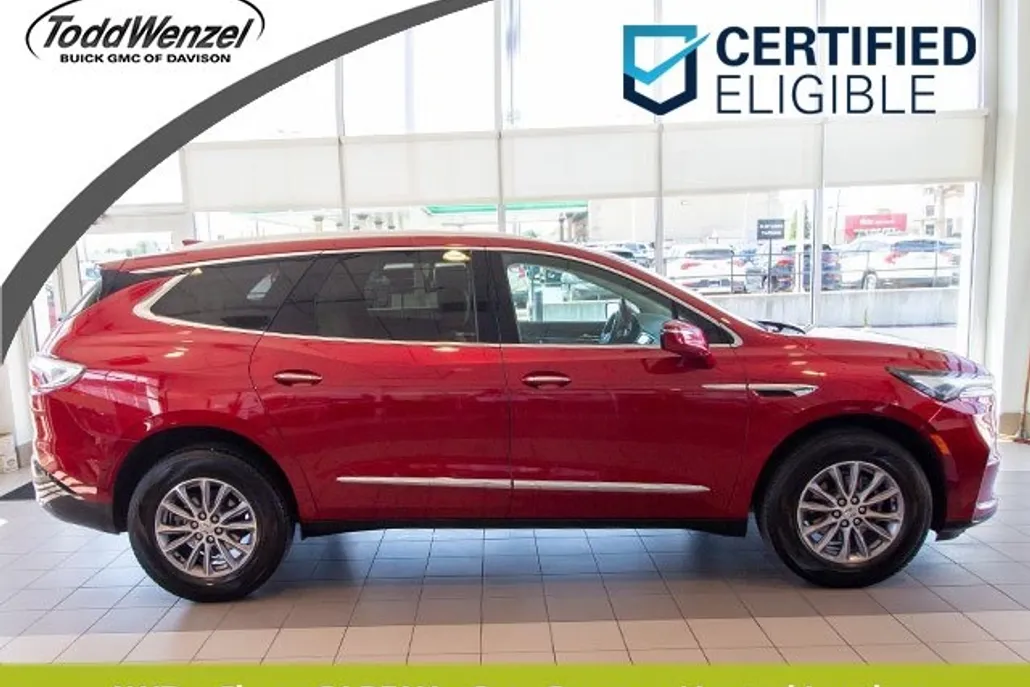 2023 Buick Enclave Essence photo 1