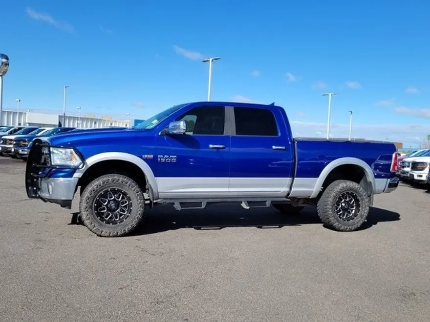 2015 Ram 1500 Laramie photo 1
