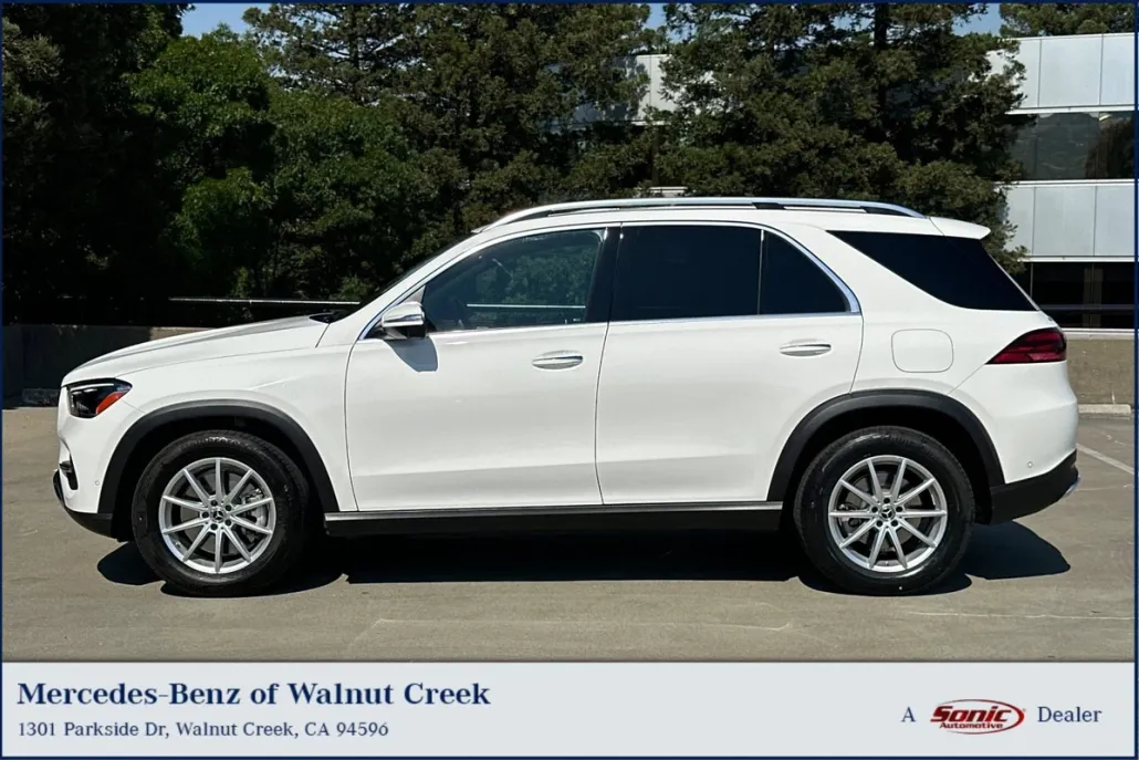 2025 Mercedes Benz GLE 450e 4MATIC photo 1
