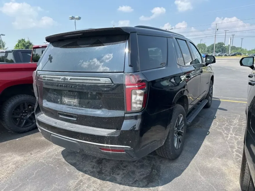 2022 Chevrolet Tahoe Z71 photo 1