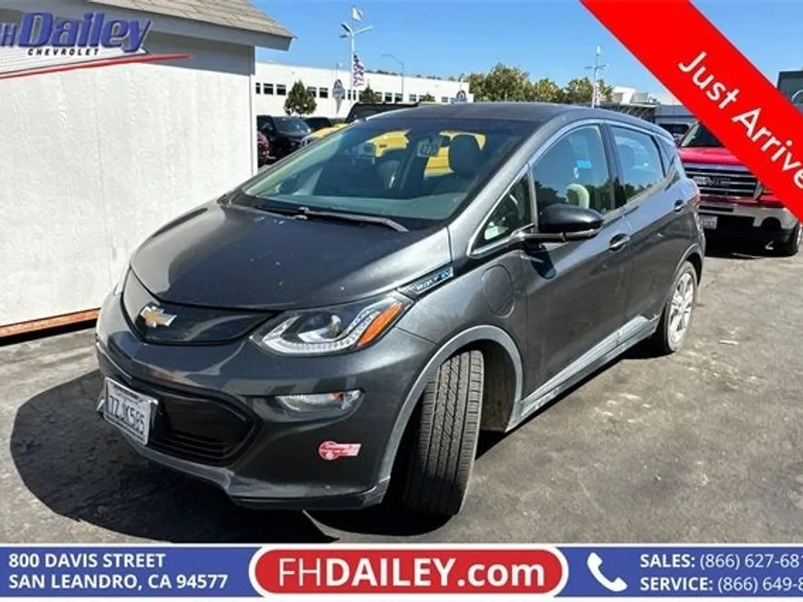 2017 Chevrolet Bolt EV photo 1