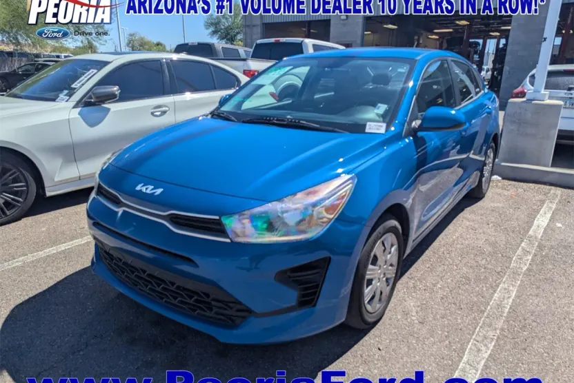 2022 Kia Rio LX S photo 1