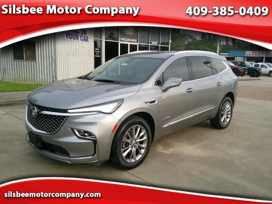 2023 Buick Enclave Avenir photo 1