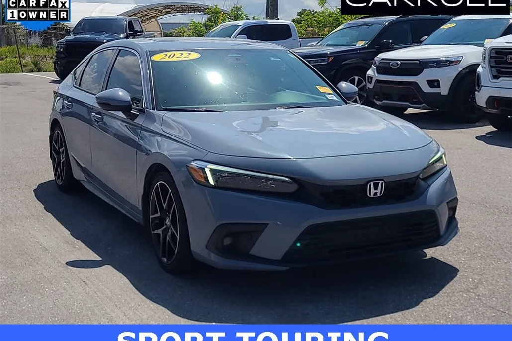2022 Honda Civic Sport Touring Hatchback photo 1