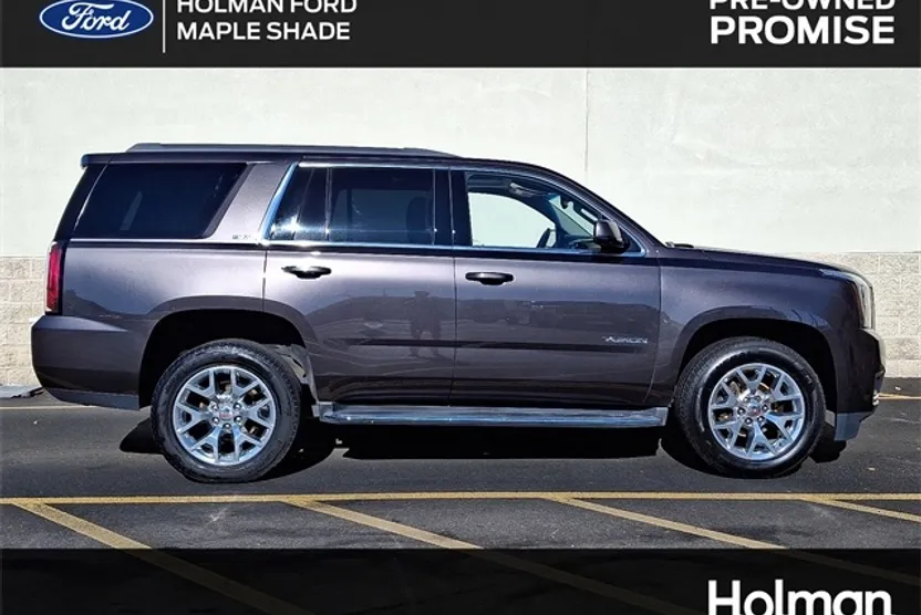 2017 Gmc Yukon SLT photo 1