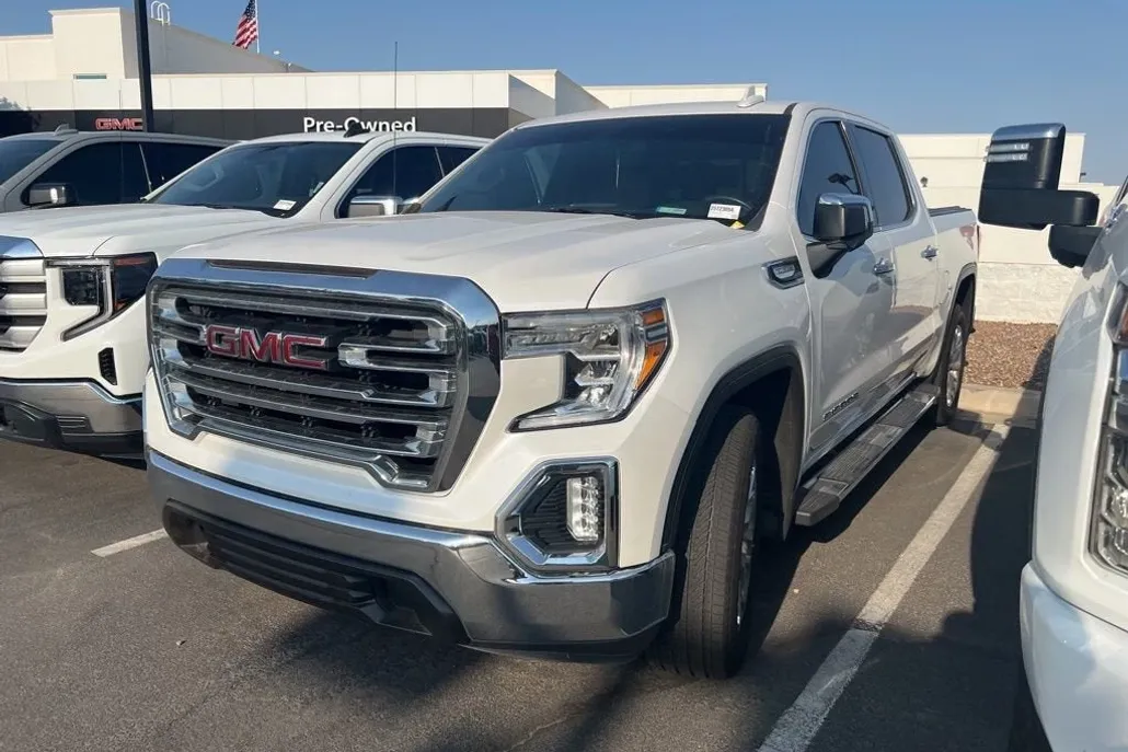 2021 Gmc Sierra 1500 SLT photo 1