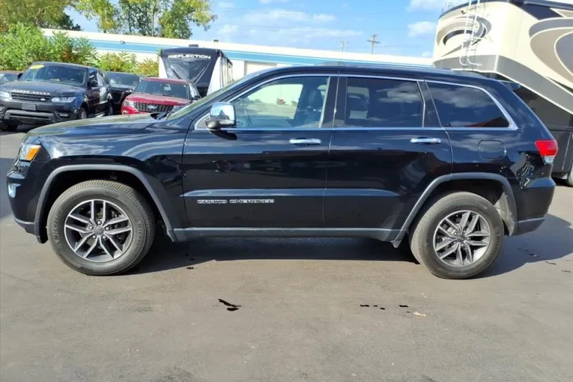 2019 Jeep Grand Cherokee Limited photo 1