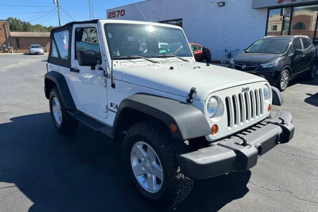 2009 Jeep Wrangler X photo 1