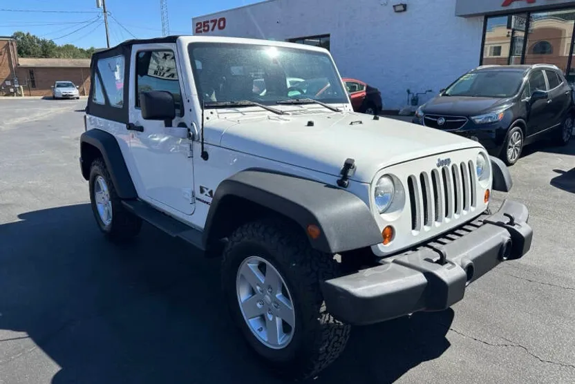 2009 Jeep Wrangler X photo 1