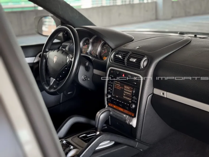 2009 Porsche Cayenne GTS photo 32