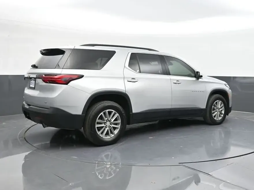 2022 Chevrolet Traverse photo 1