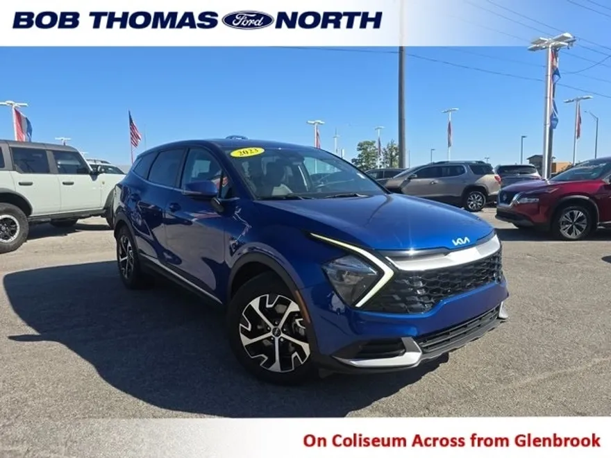 2023 Kia Sportage EX photo 1