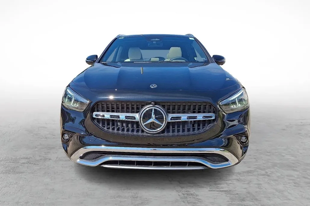2026 Mercedes Benz GLA 250 4MATIC photo 1