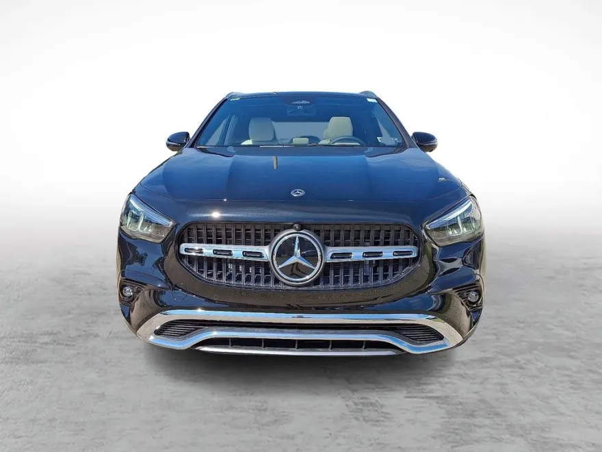 2026 Mercedes Benz GLA 250 4MATIC photo 1