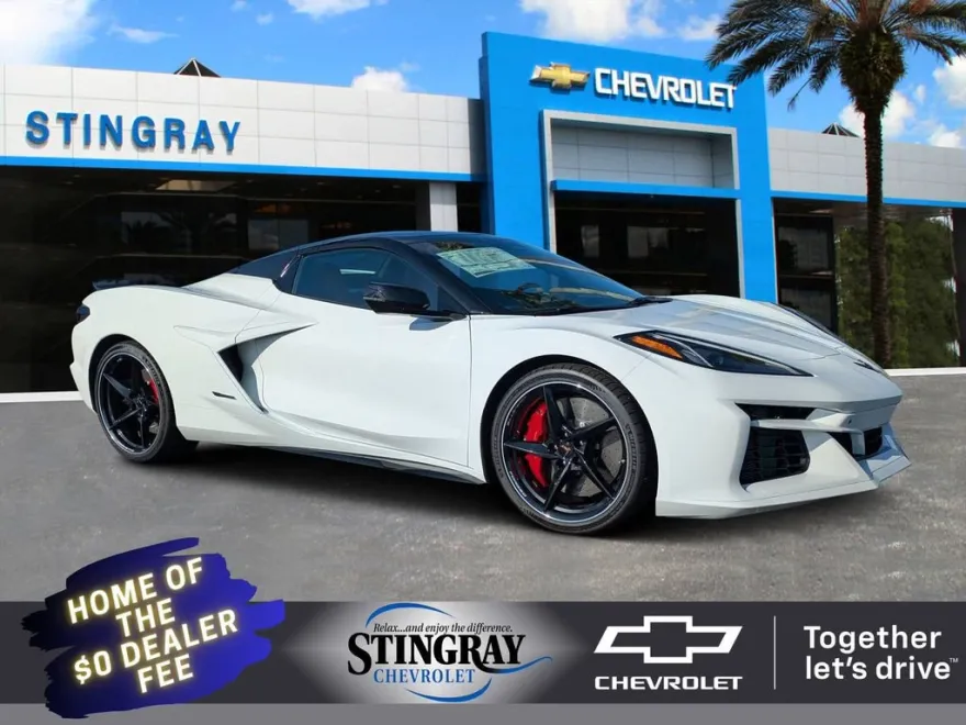 2025 Chevrolet Corvette E-Ray 2LZ photo 1