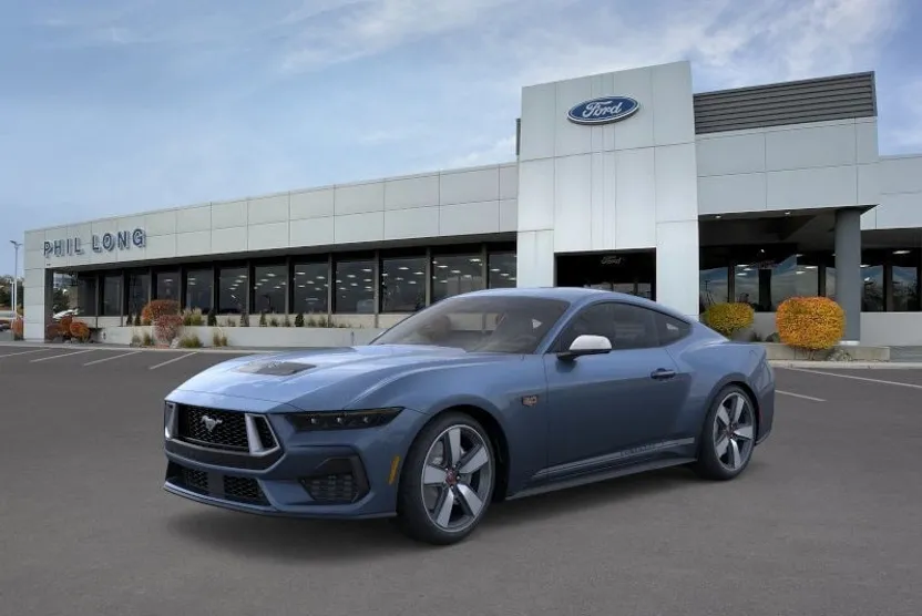 2025 Ford Mustang GT Premium photo 1