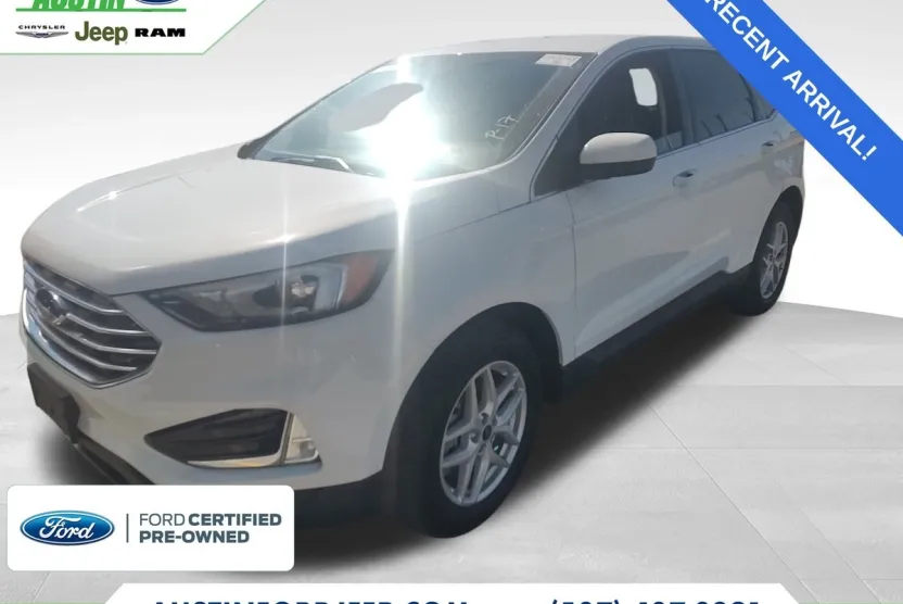 2021 Ford Edge SEL photo 1