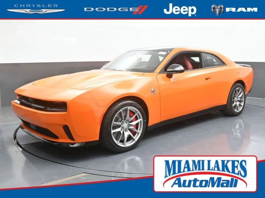 2025 Dodge Charger R/T Scat Pack photo 1