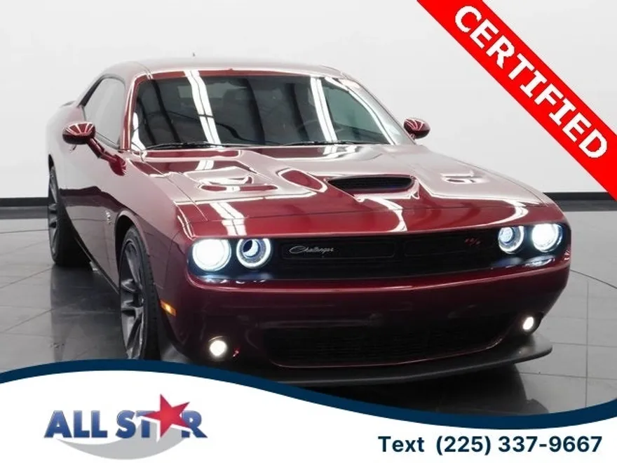 2023 Dodge Challenger R/T Scat Pack photo 1