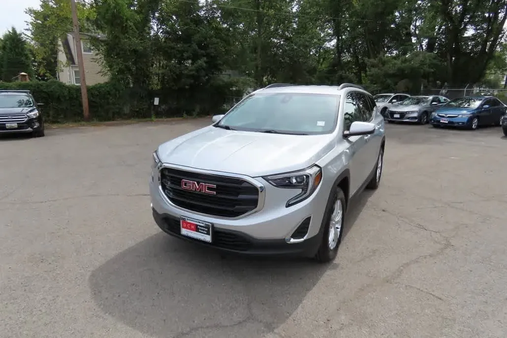 2020 Gmc Terrain SLE photo 1