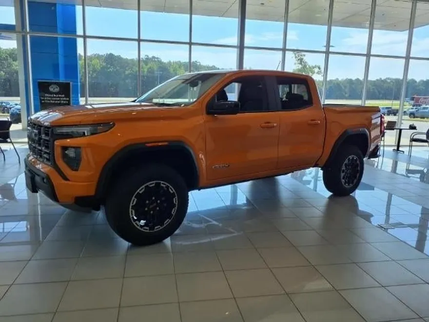 2026 Gmc Canyon AT4 photo 1