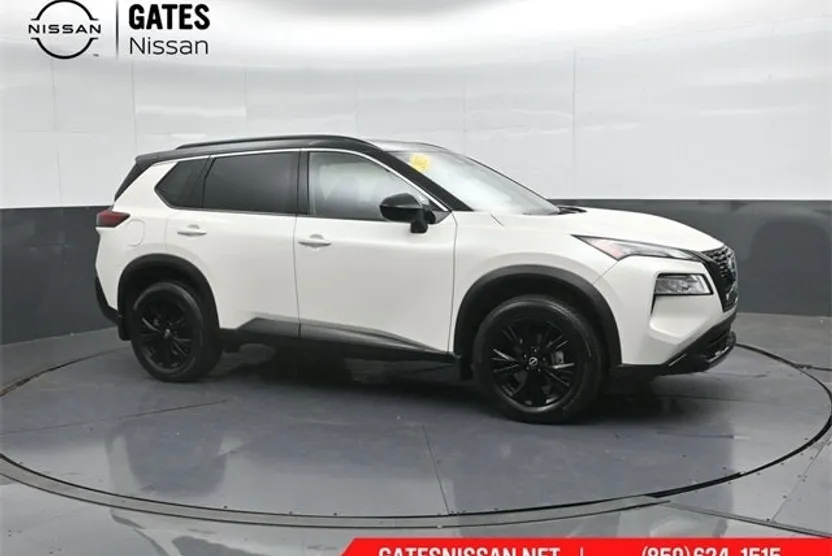 2023 Nissan Rogue SV Midnight Edition photo 1