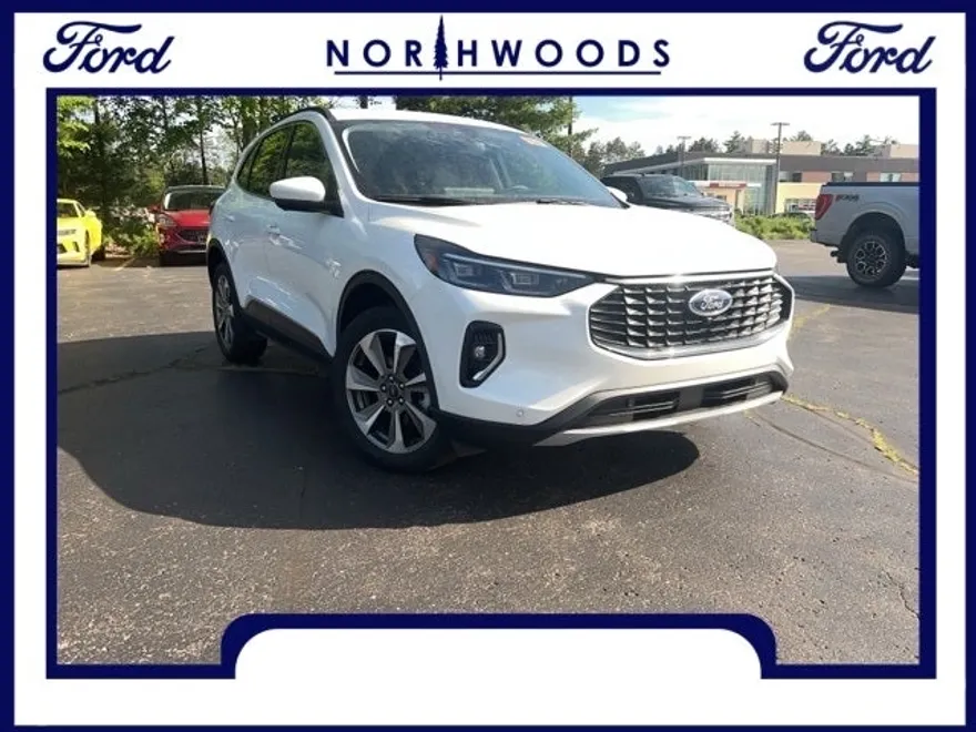 2023 Ford Escape Platinum photo 1
