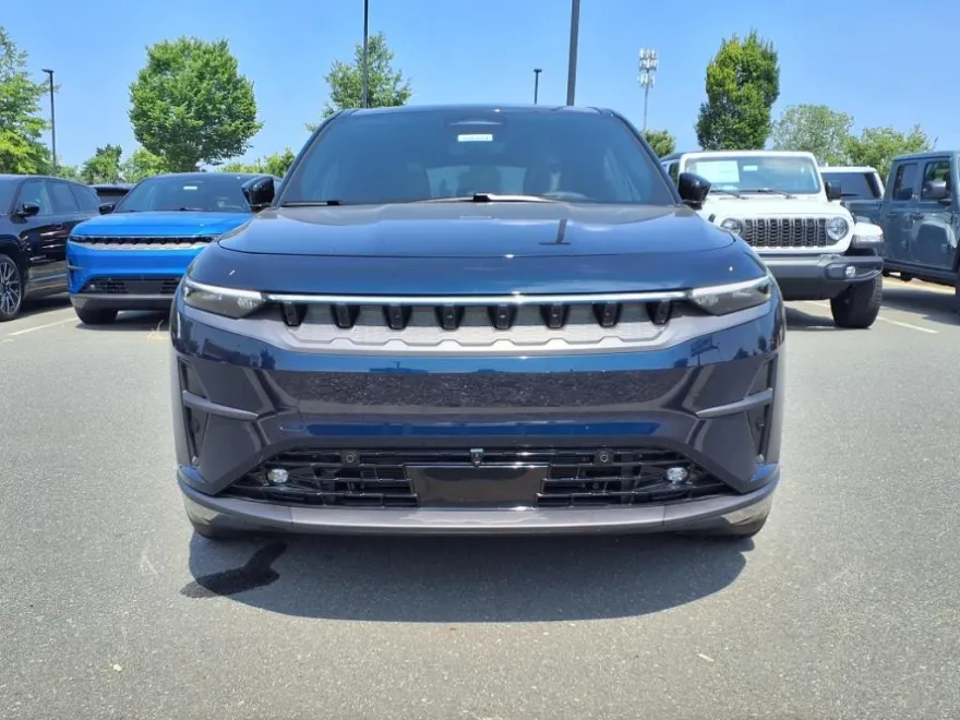 2025 Jeep Wagoneer S Limited photo 1