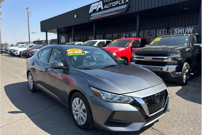 2021 Nissan Sentra S photo 1