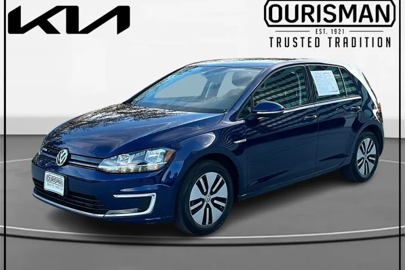 2019 Volkswagen e-Golf SE photo 1