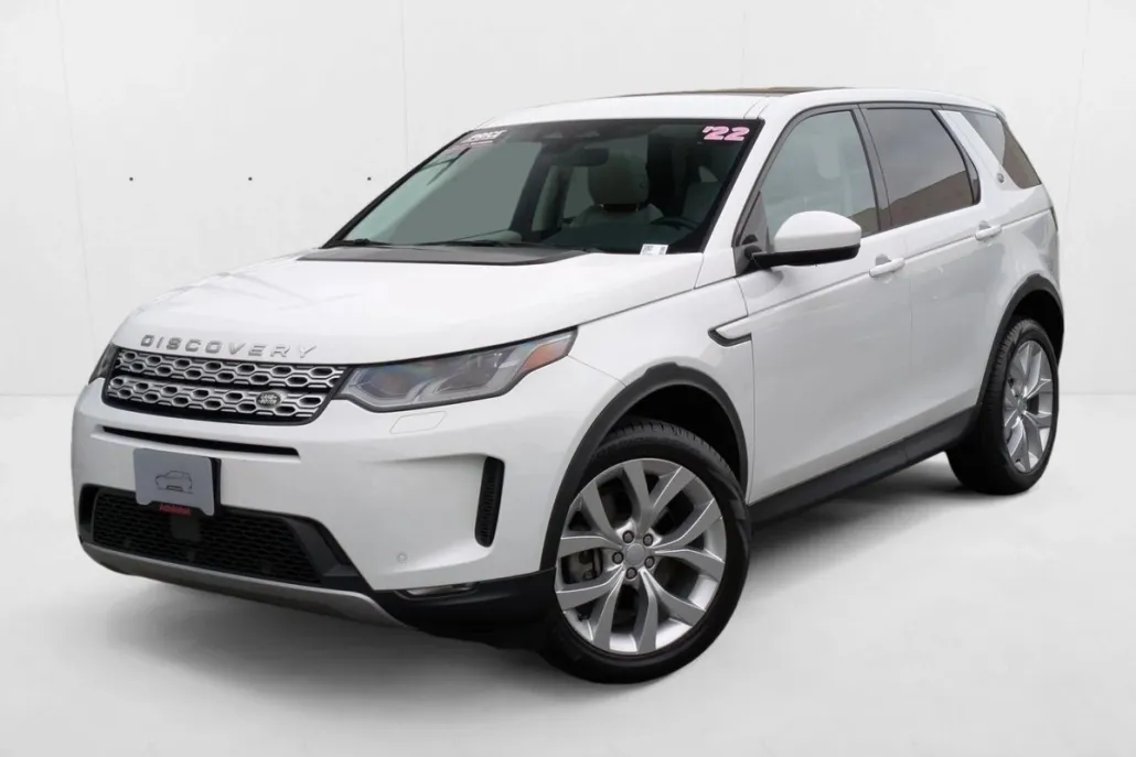 2022 Land Rover Discovery Sport SE photo 1