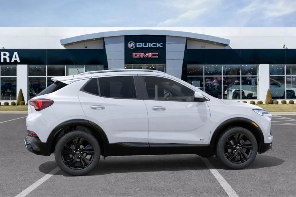 2026 Buick Encore GX Sport Touring photo 1