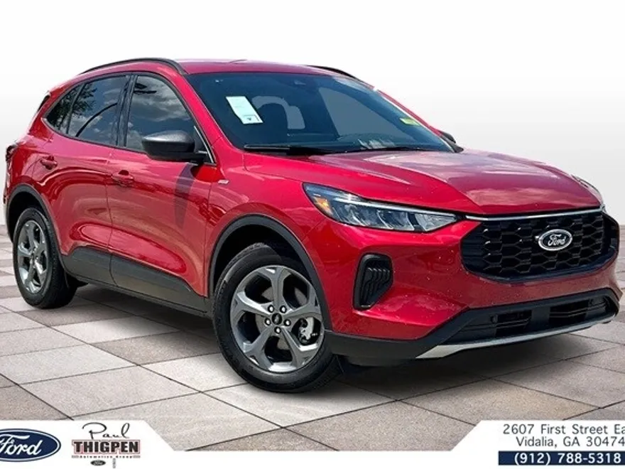 2025 Ford Escape ST-Line photo 1