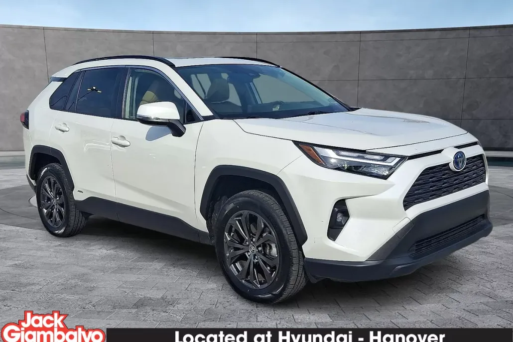 2022 Toyota RAV4 Hybrid XLE Premium photo 1