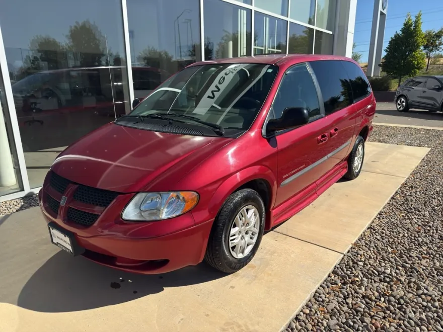 2003 Dodge Grand Caravan Sport photo 1