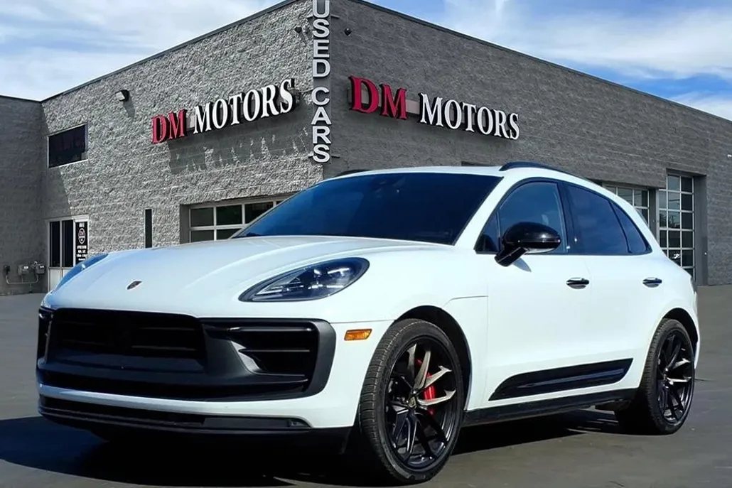 2023 Porsche Macan GTS photo 1