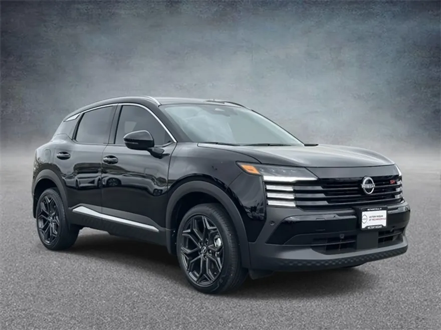 2025 Nissan Kicks SR photo 1