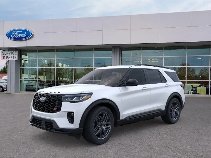 2025 Ford Explorer ST photo 1