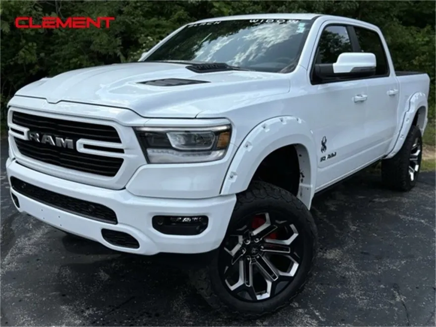 2024 Ram 1500 Laramie photo 1