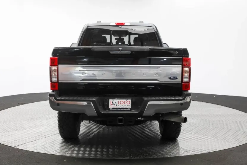 2021 Ford F-250 Lariat photo 1