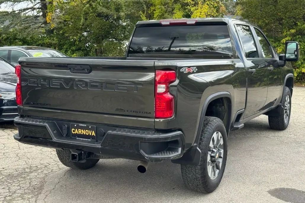 2022 Chevrolet Silverado 2500HD Custom photo 1