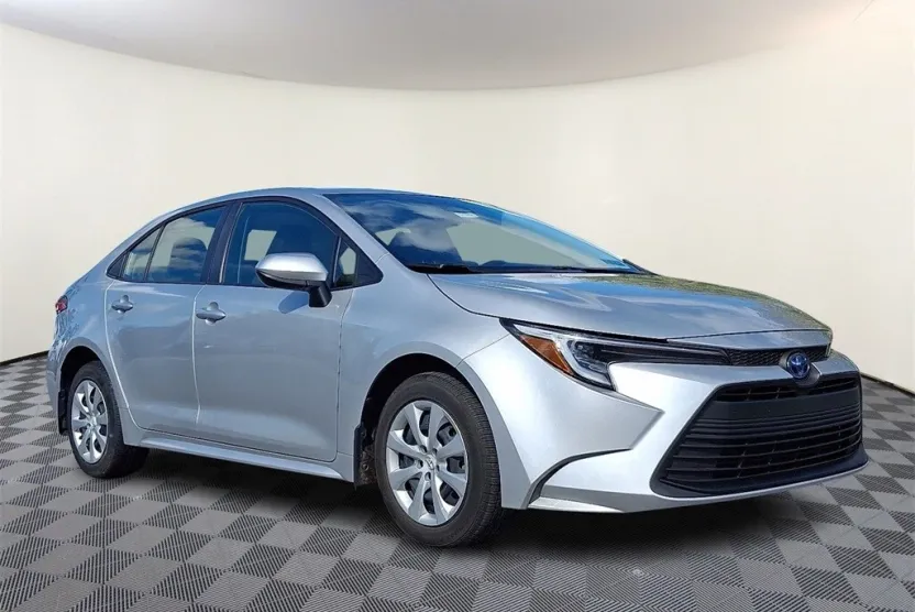 2024 Toyota Corolla Hybrid LE photo 1