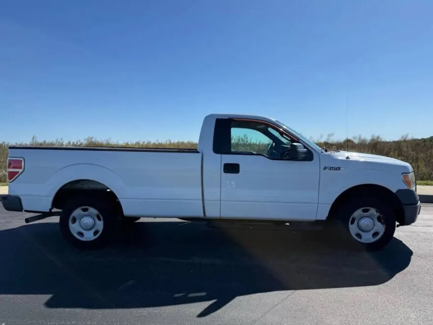 2009 Ford F-150 XL photo 1
