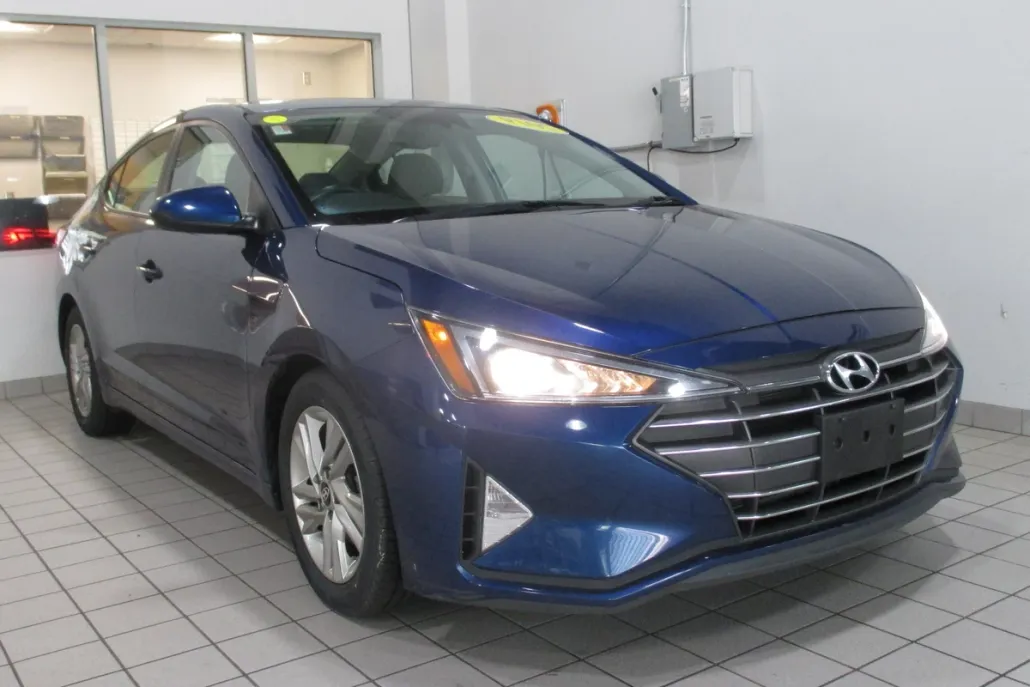 2019 Hyundai Elantra Value Edition photo 1