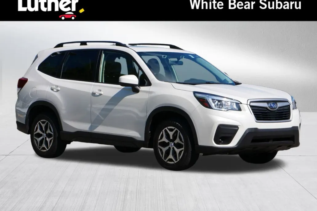 2020 Subaru Forester Premium photo 1
