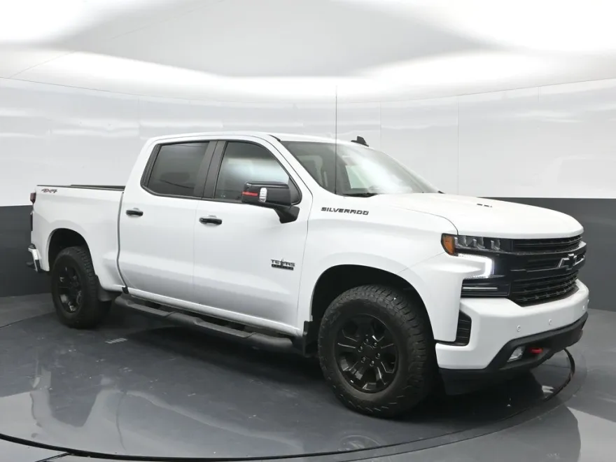 2022 Chevrolet Silverado 1500 RST photo 1