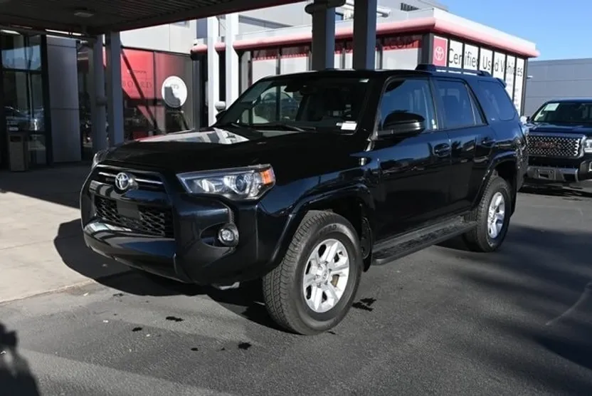 2024 Toyota 4Runner SR5 photo 1